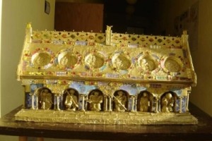 Slavný Relikviář sv. Maura v Doudlebách